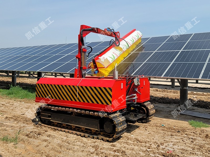 履带光伏清洗机